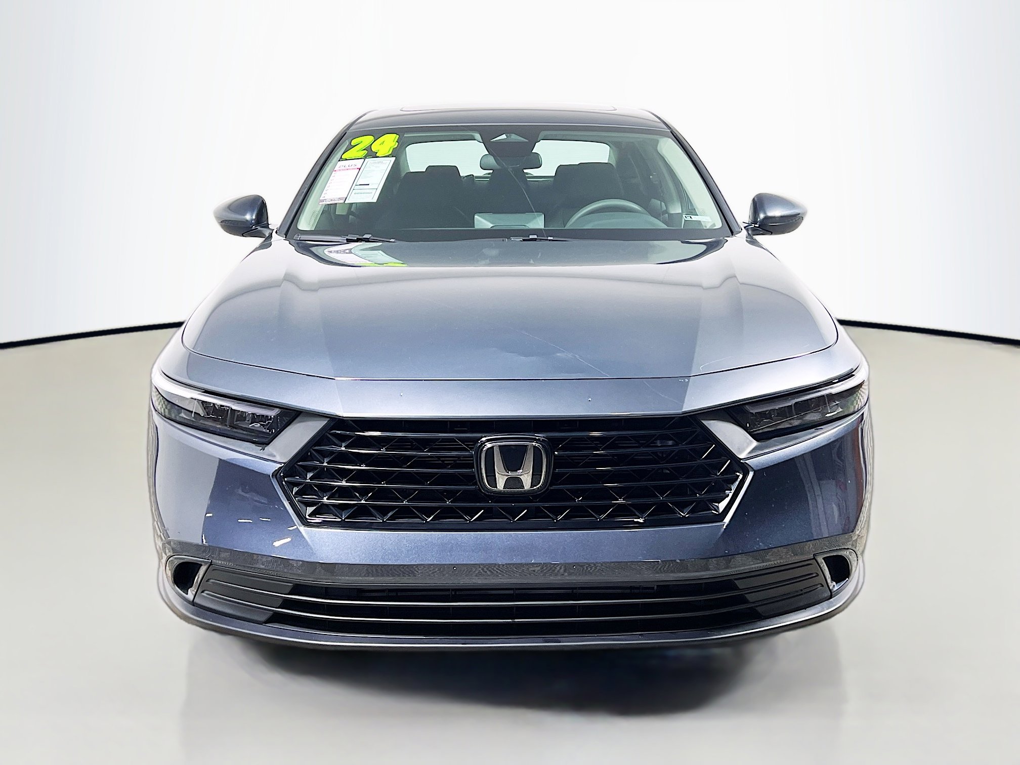 Used 2024 Honda Accord EX image 11