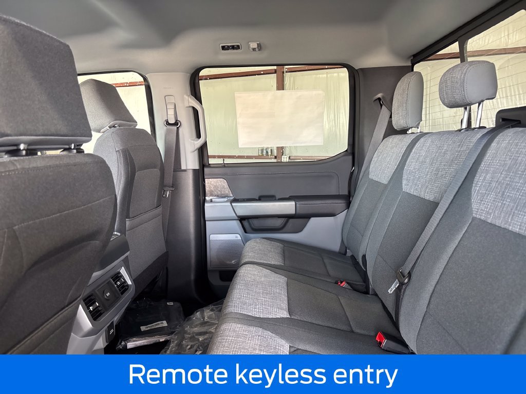 New 2027 Ford F350 XLT w/ XLT Premium Package AWD/4WD image 27