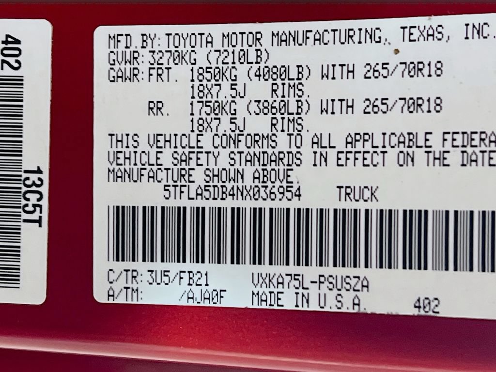 Used 2022 Toyota Tundra SR5 w/ SR5 Convenience Package AWD/4WD image 27
