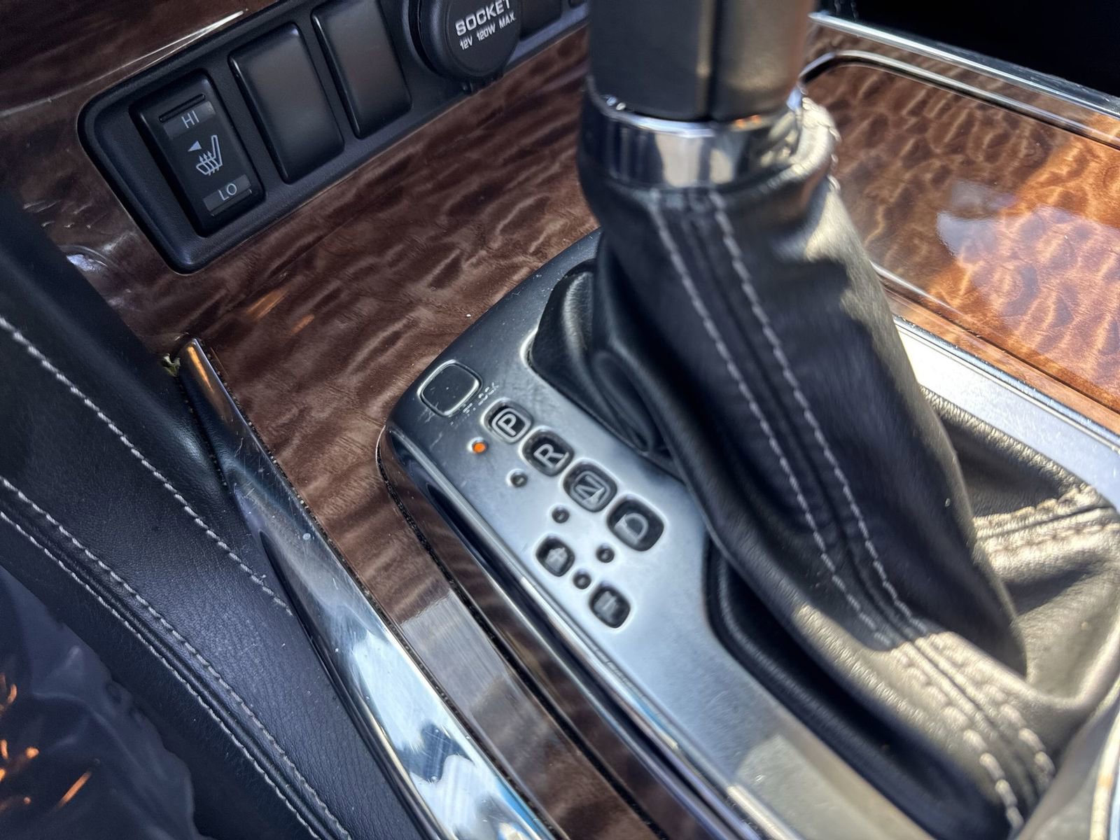 Used 2017 Nissan Armada SL w/ Moonroof Package image 25