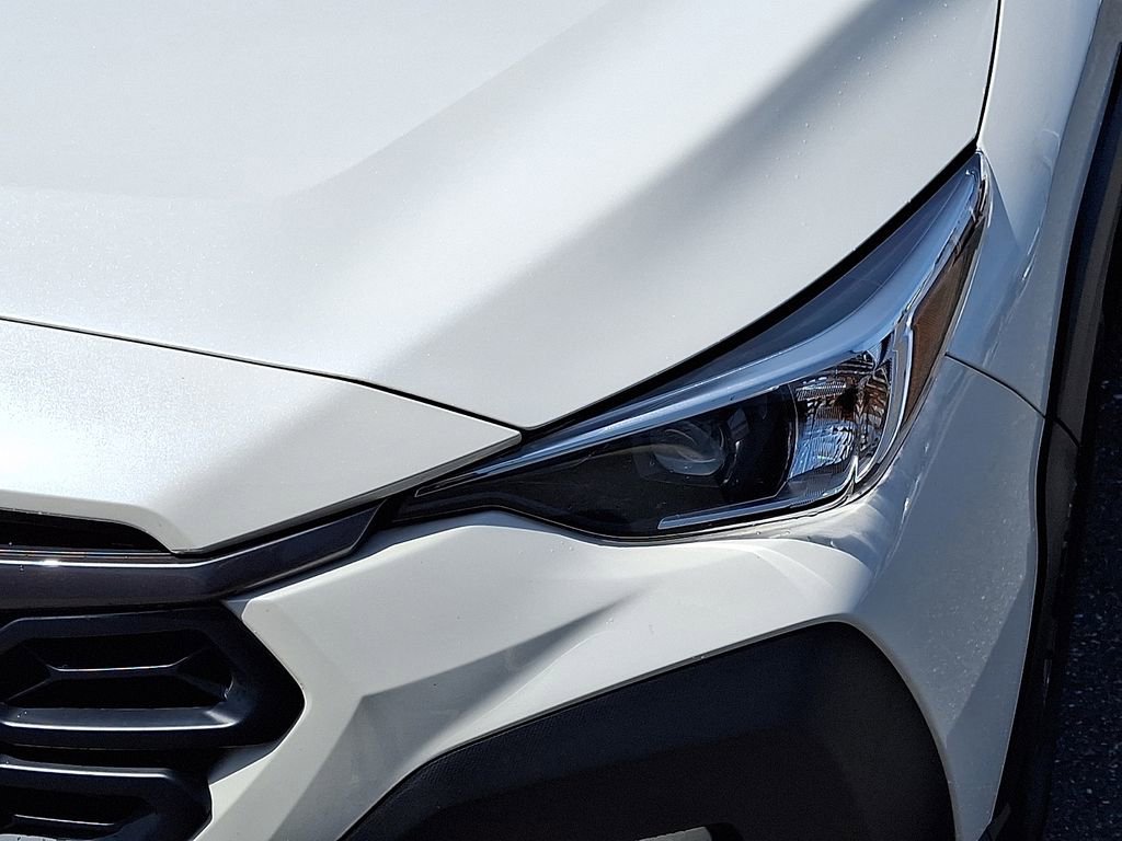 Used 2024 Subaru Crosstrek 2.0i Premium image 12