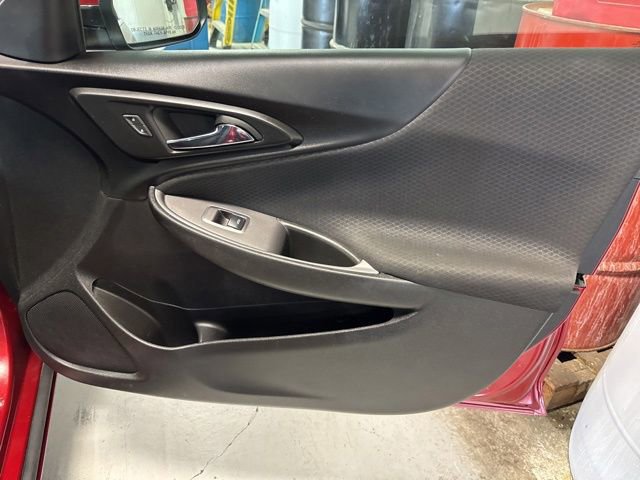 Used 2023 Chevrolet Malibu RS w/ Driver Confidence Package FWD image 19