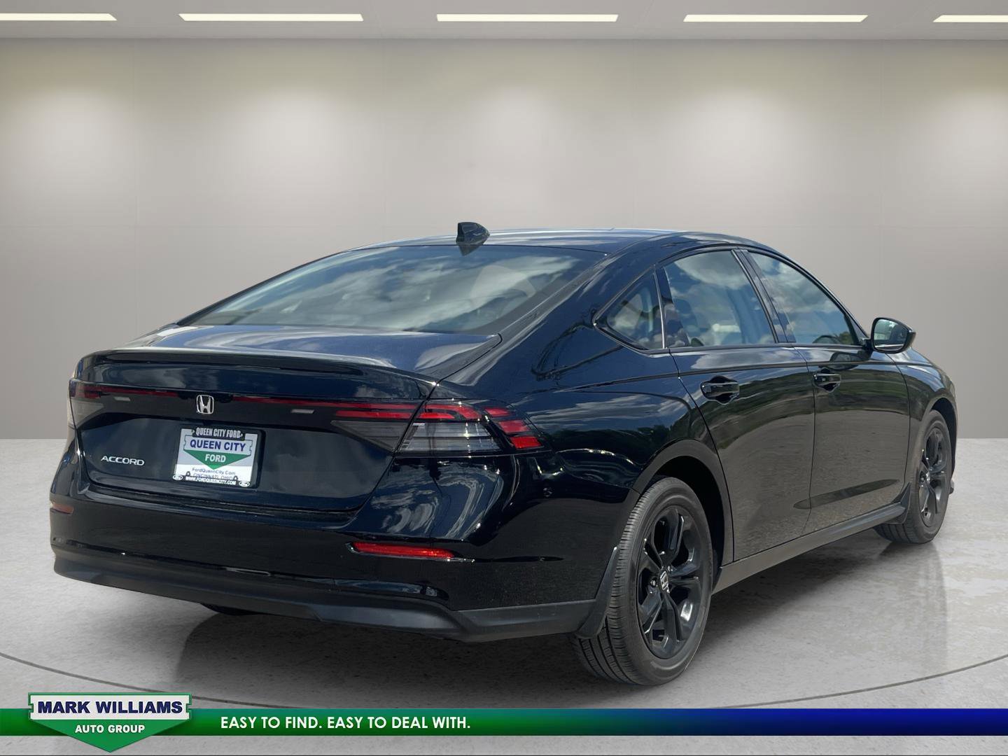 Used 2025 Honda Accord SE image 3