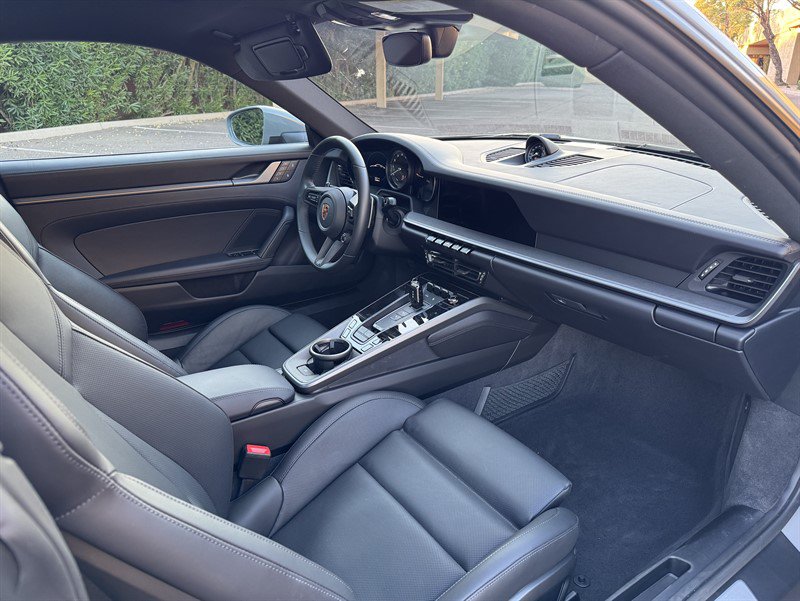 Used 2024 Porsche 911 Carrera 4S w/ Premium Package AWD/4WD image 59