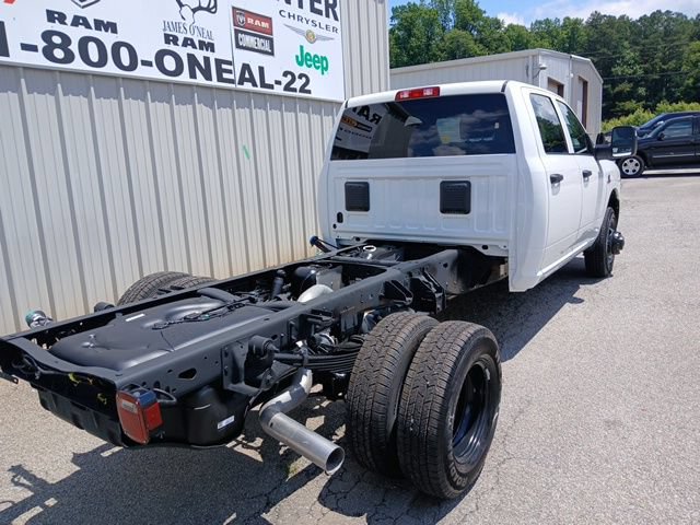 New 2026 RAM 3500 Tradesman AWD/4WD image 3