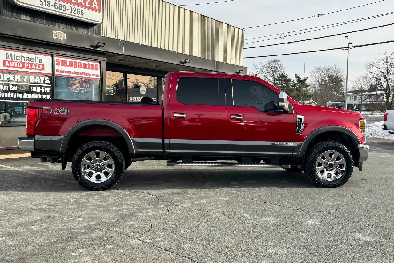 Used 2019 Ford F250 Lariat w/ Lariat Ultimate Package image 3