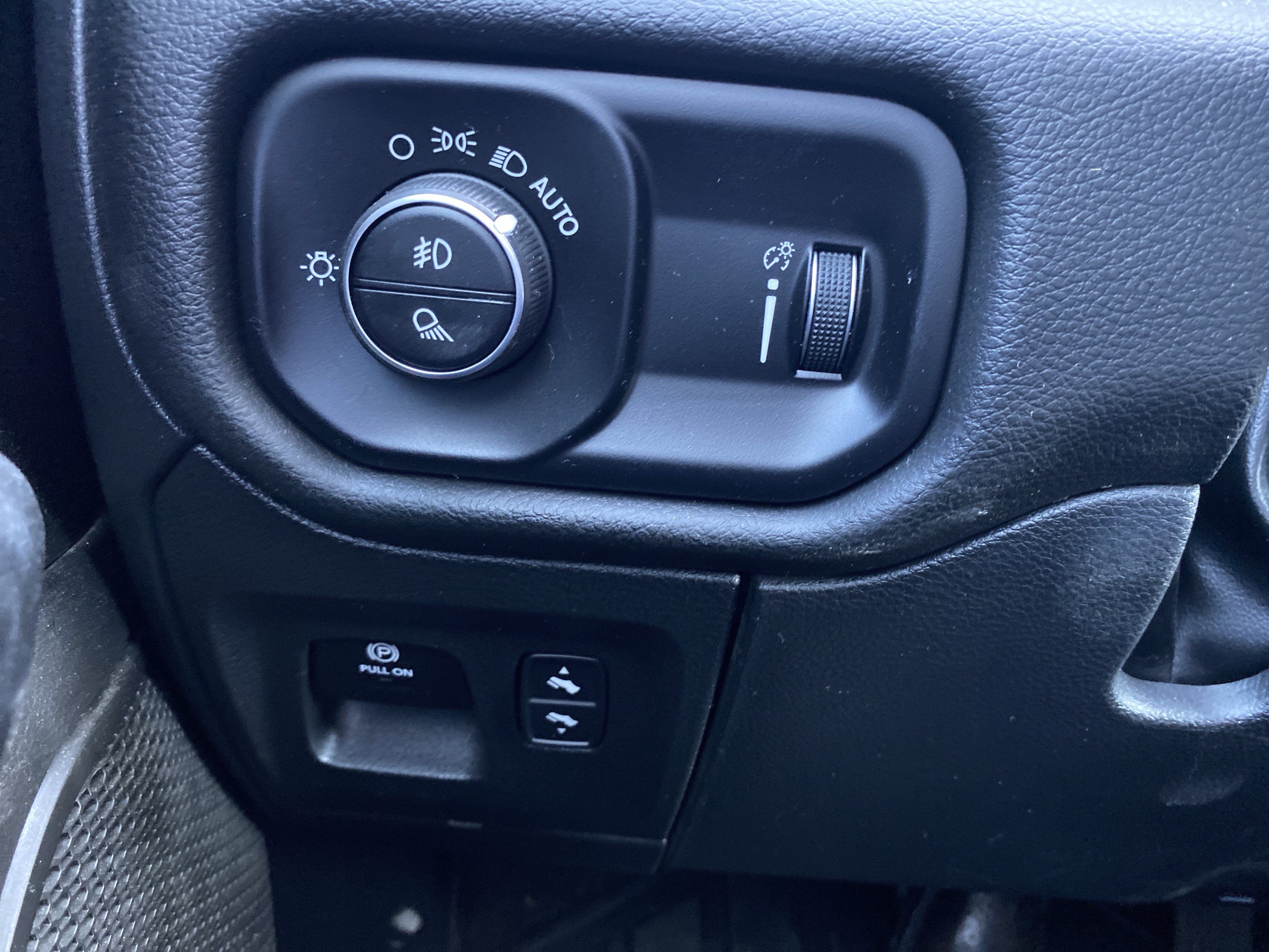 Used 2024 RAM 1500 Lone Star AWD/4WD image 21