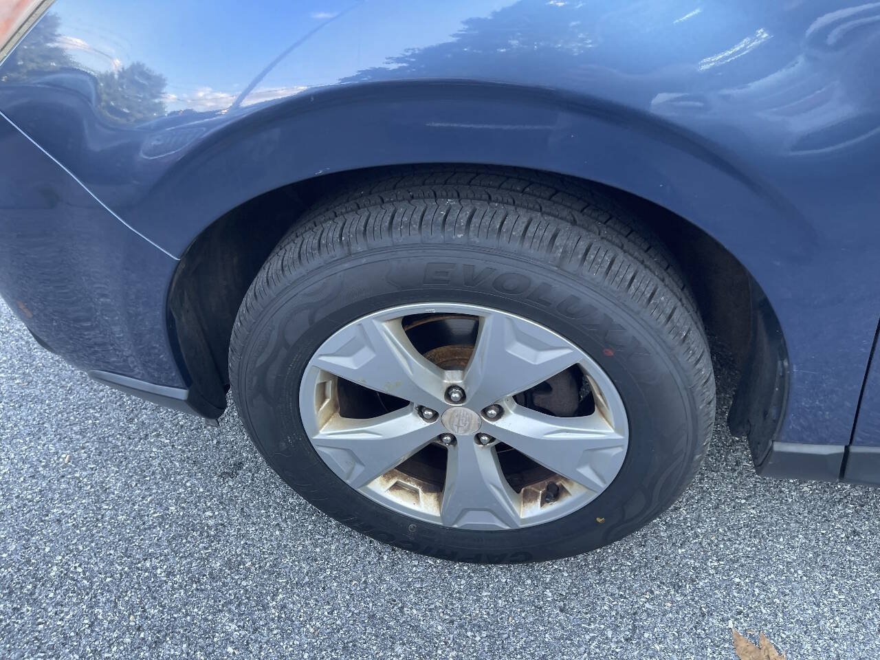 Used 2014 Subaru Forester 2.5i Premium w/ All-Weather Package AWD/4WD image 36
