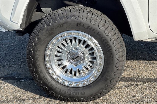 Used 2022 Toyota Tacoma Limited image 46