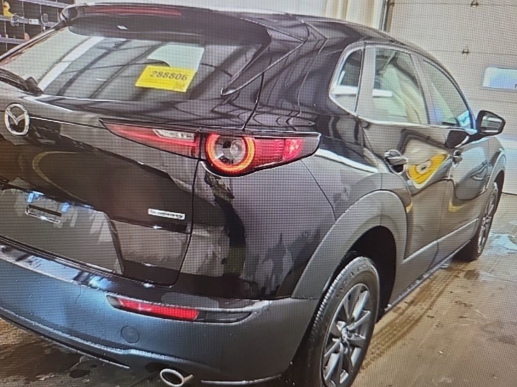 Used 2023 MAZDA CX-30 AWD 2.5 S image 4