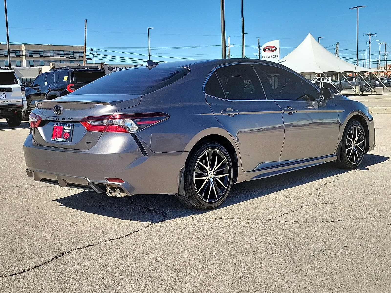 Used 2024 Toyota Camry SE w/ Audio Upgrade Package image 4
