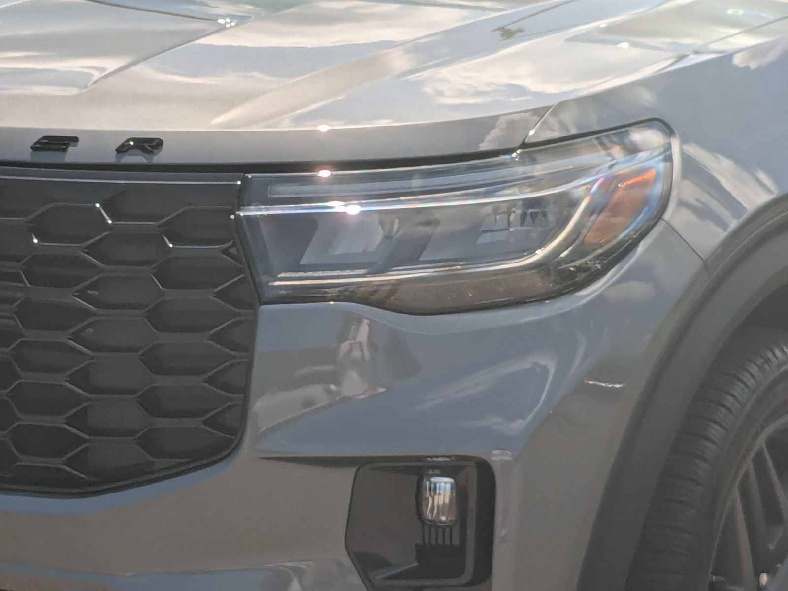 New 2026 Ford Explorer ST-Line w/ ST-Line Street Pack AWD/4WD image 9
