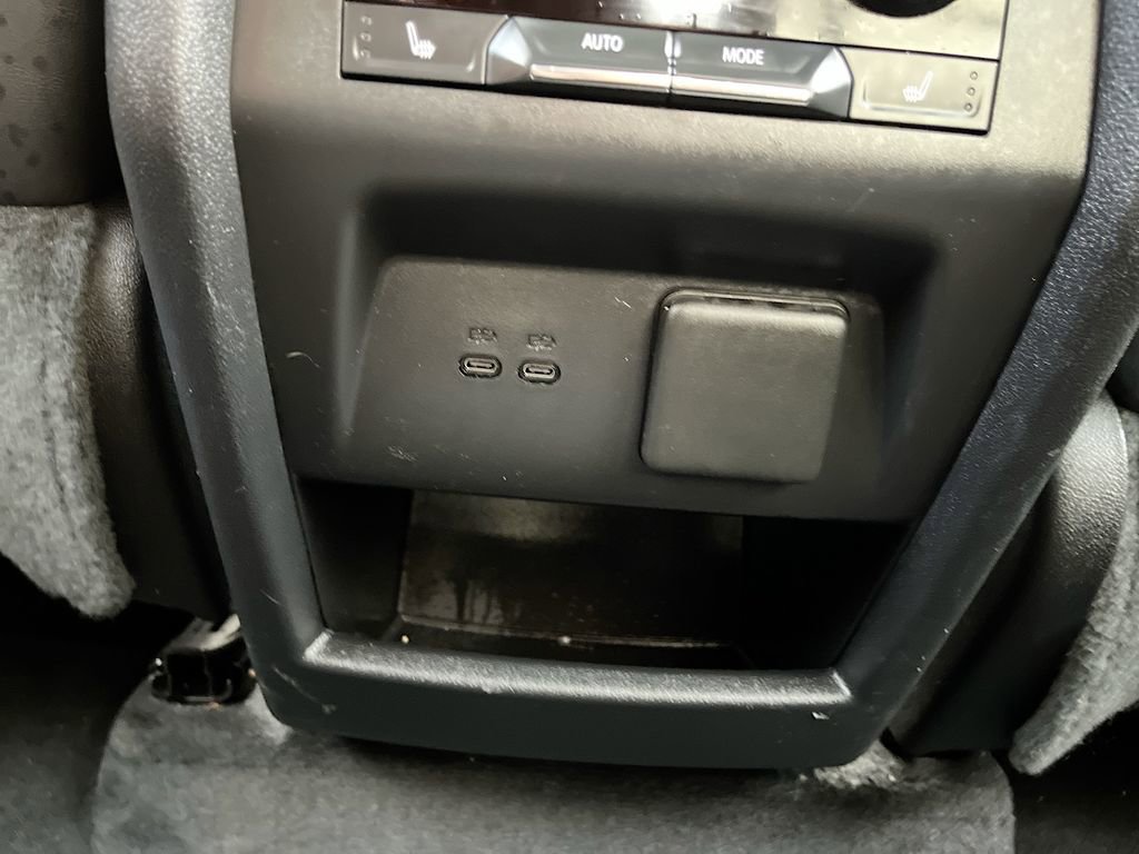 Used 2024 GMC Acadia Denali image 27