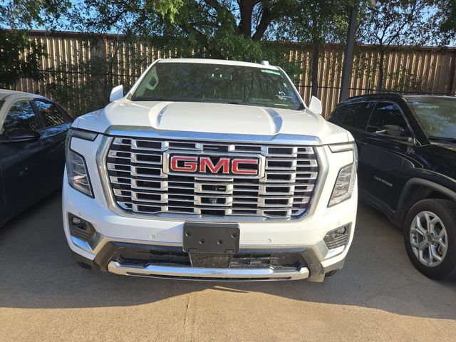 Used 2025 GMC Yukon Denali RWD image 2
