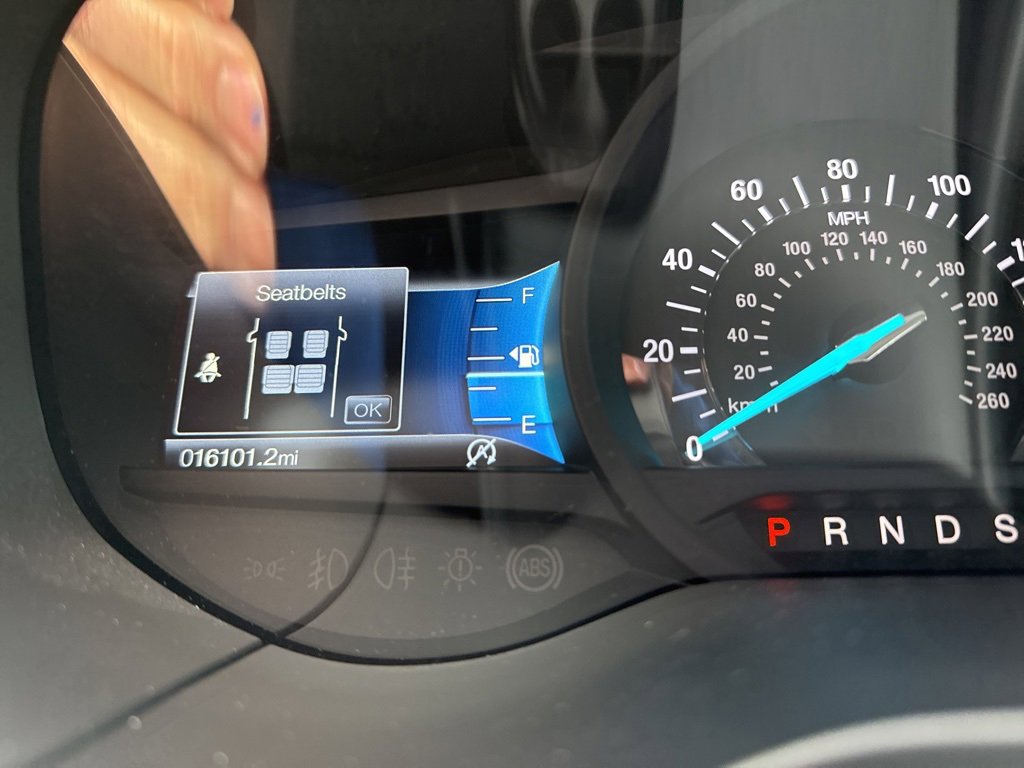 Used 2024 Ford Edge SE image 12