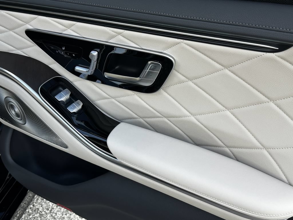 New 2027 Mercedes-Benz S 580 4MATIC Sedan image 18
