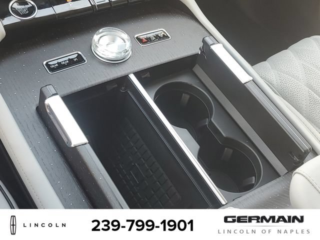 New 2026 Lincoln Navigator L Black Label AWD/4WD image 31