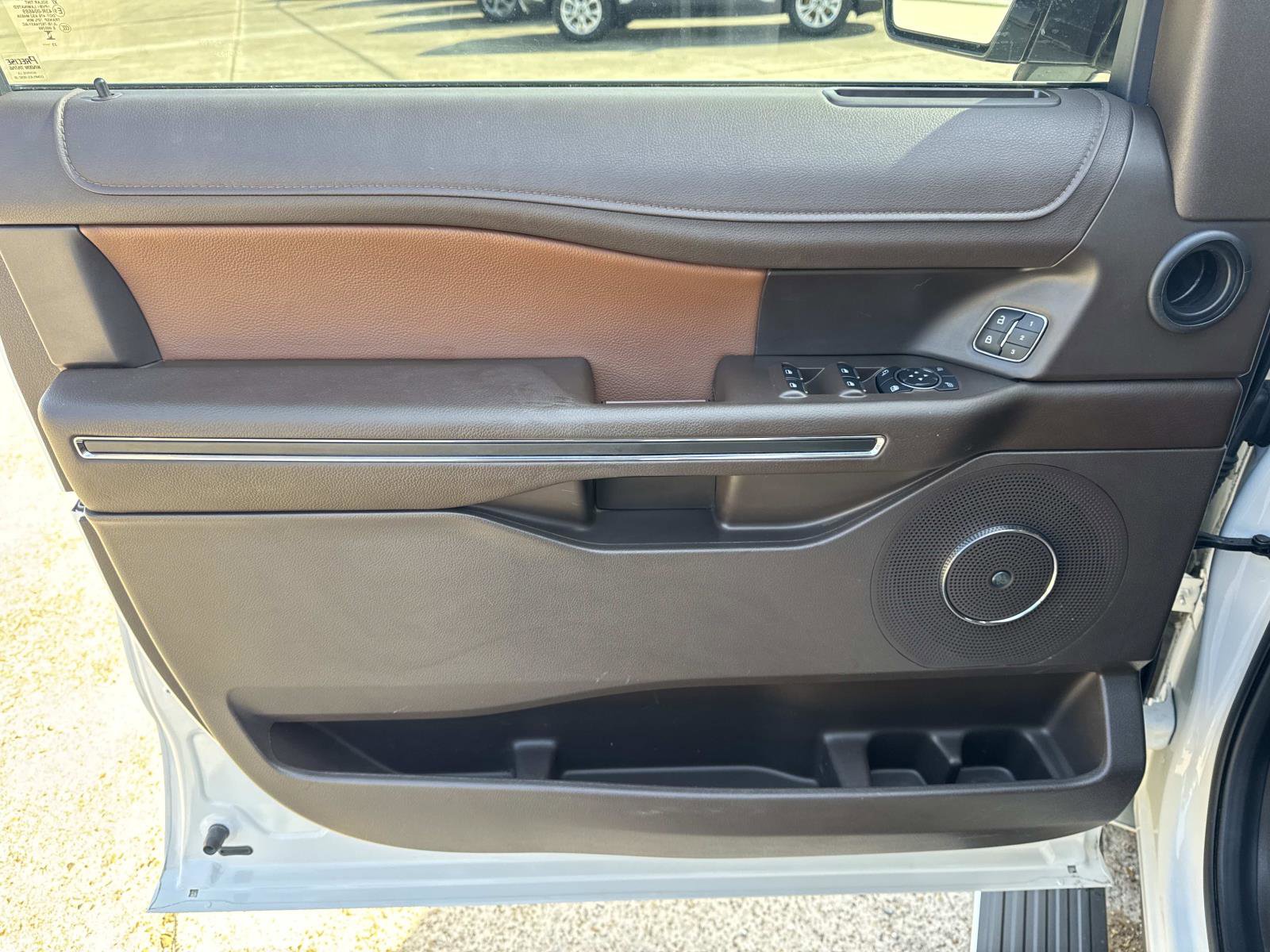 Used 2024 Ford Expedition King Ranch AWD/4WD image 18