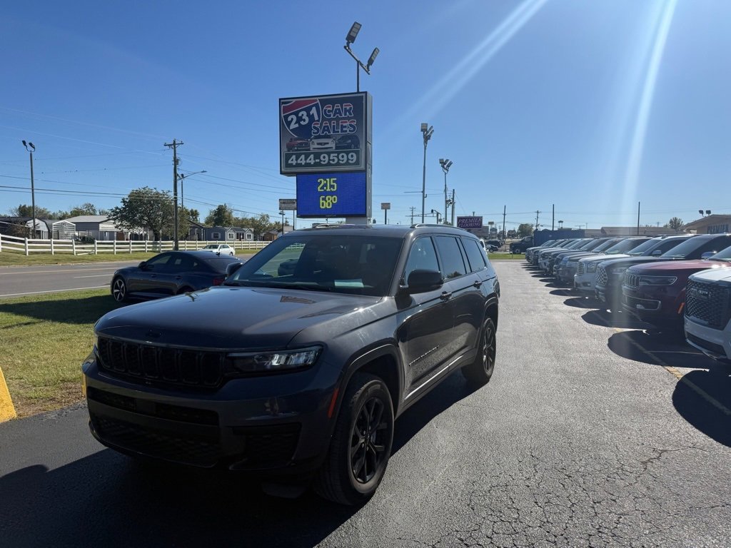 Used 2024 Jeep Grand Cherokee L Laredo image 7