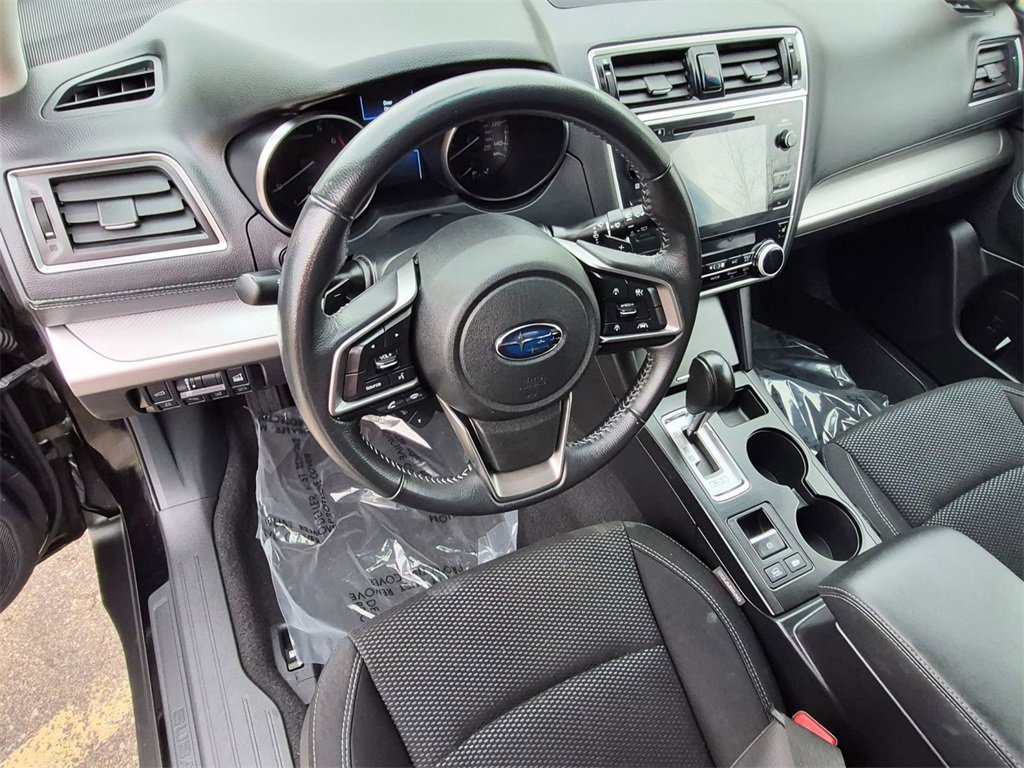 Used 2018 Subaru Outback 2.5i Premium image 11