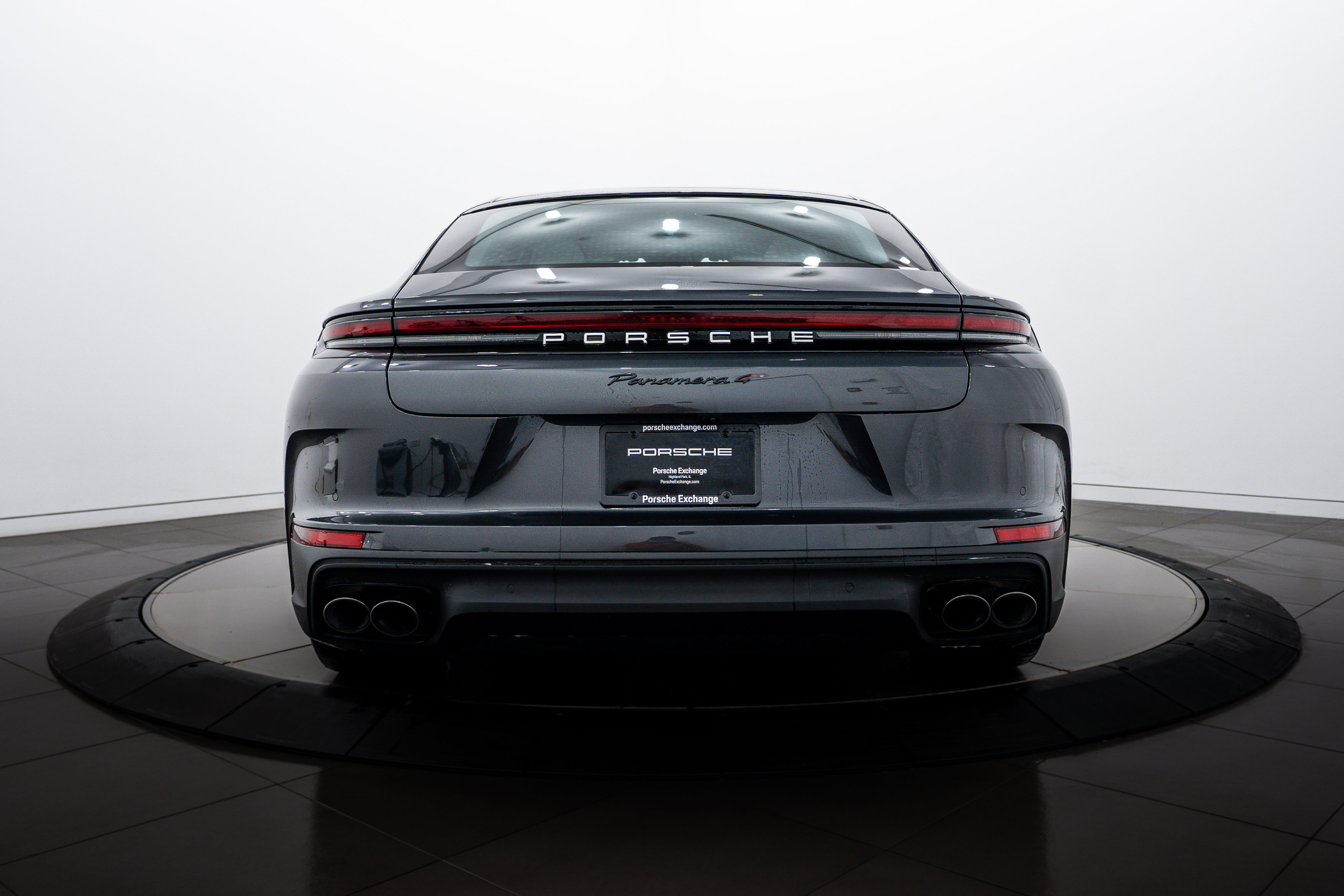 New 2026 Porsche Panamera 4 image 6