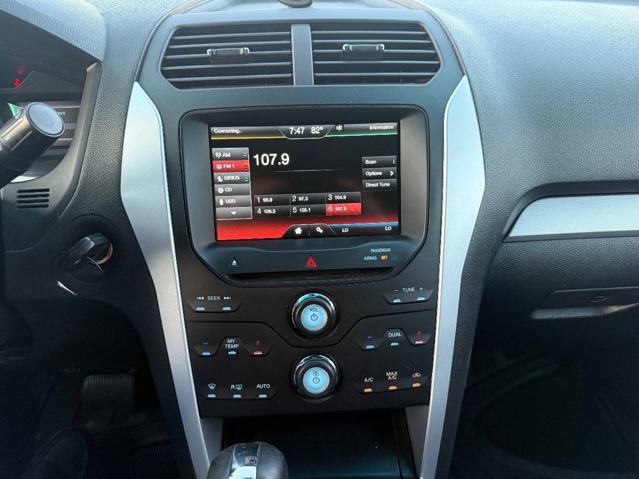 Used 2012 Ford Explorer XLT AWD/4WD image 20