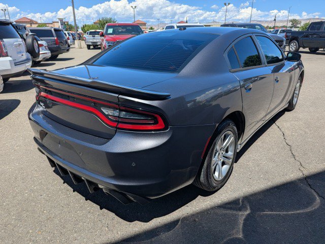 Used 2015 Dodge Charger SE w/ Popular Equipment Group RWD image 5
