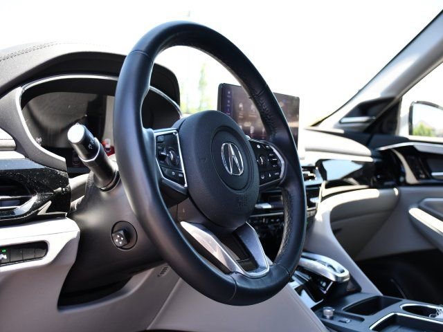 Used 2026 Acura MDX SH-AWD w/ Technology Package image 13