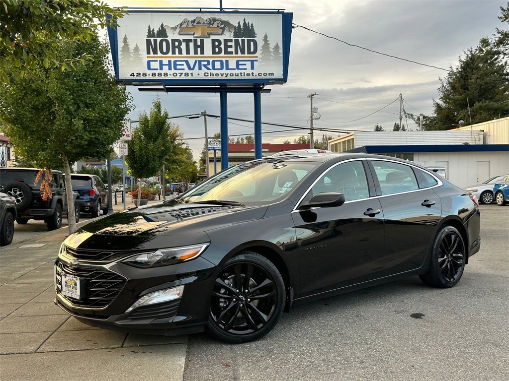 Used 2020 Chevrolet Malibu LT w/ Leather Package