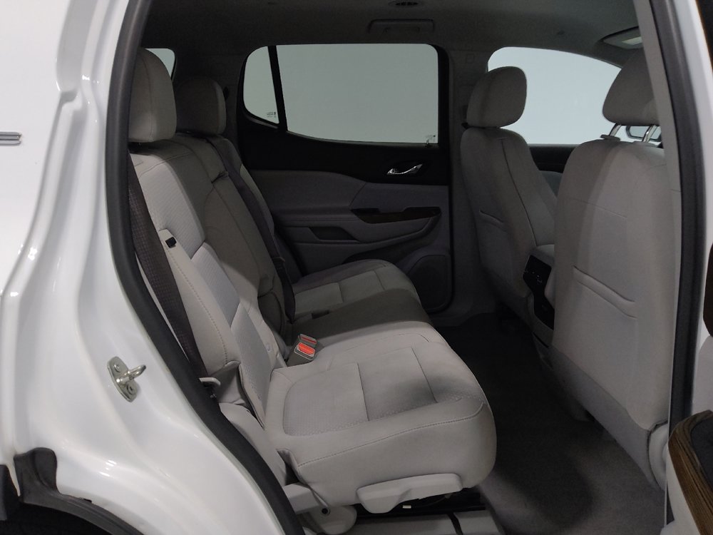 Used 2020 GMC Acadia SLE FWD image 19