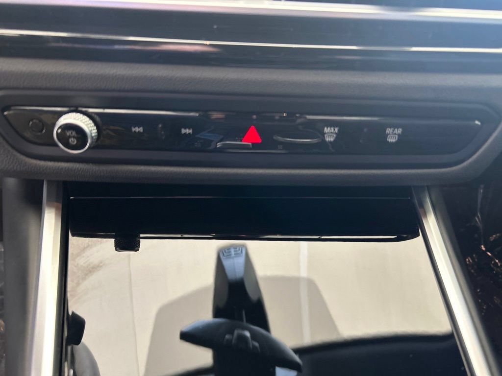Used 2024 BMW i4 xDrive40i AWD/4WD image 50