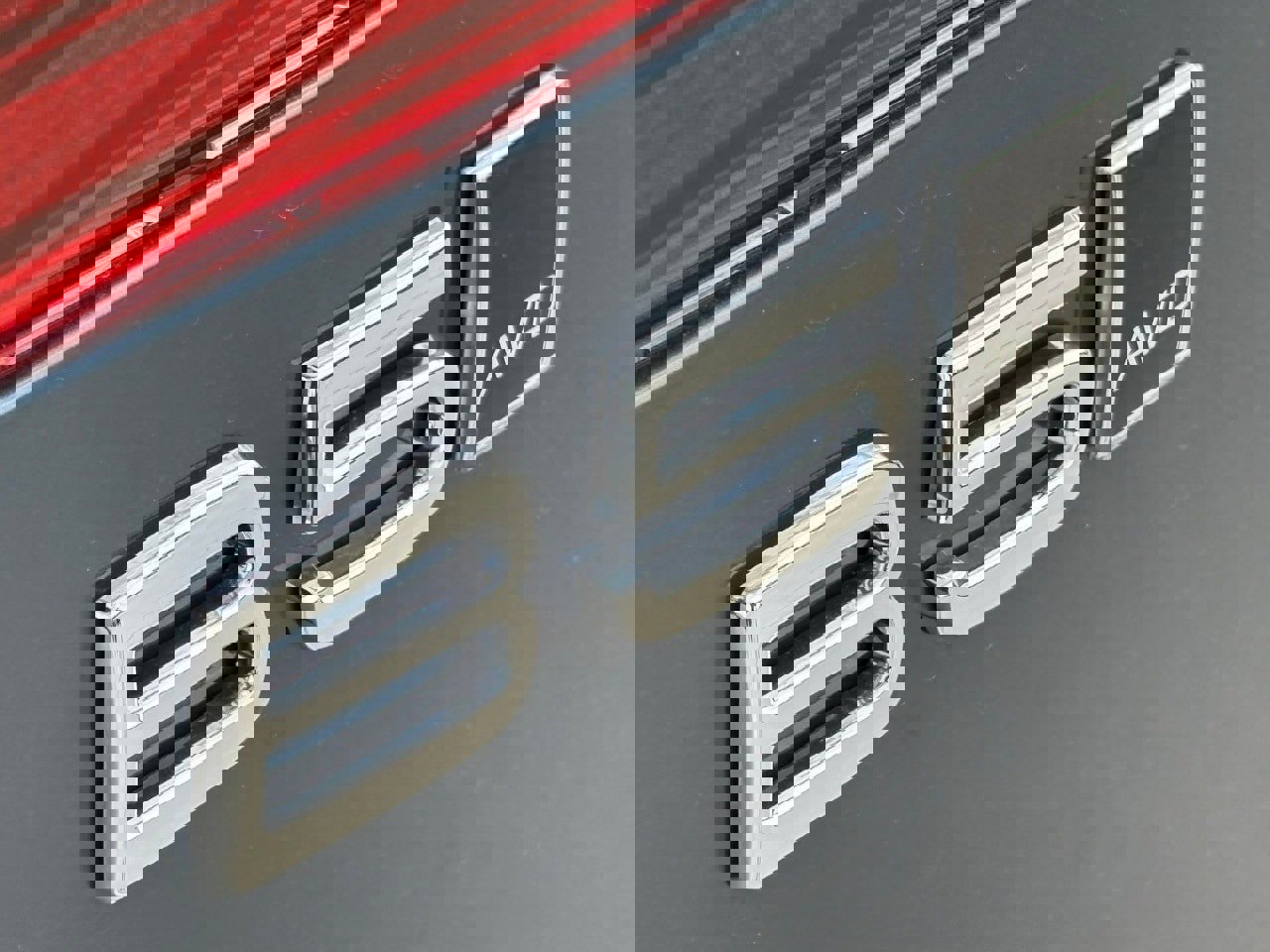 New 2026 Volvo XC60 B5 Plus w/ Protection Package Premier image 8