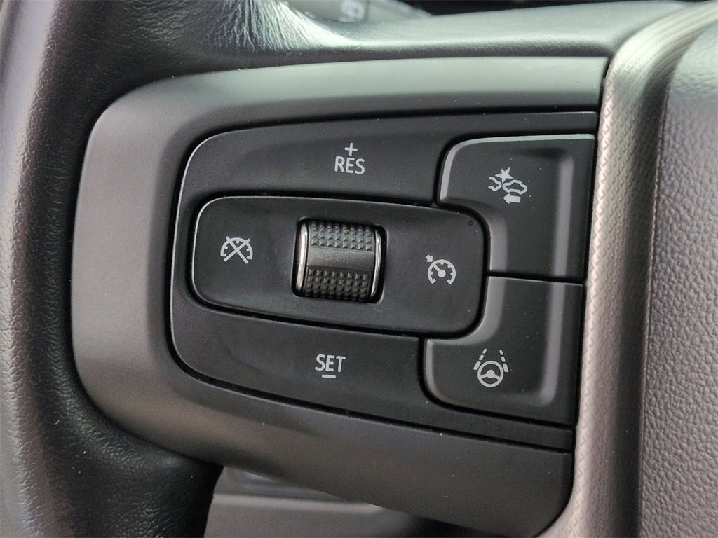 Used 2023 GMC Yukon Denali w/ Denali Reserve Package image 10