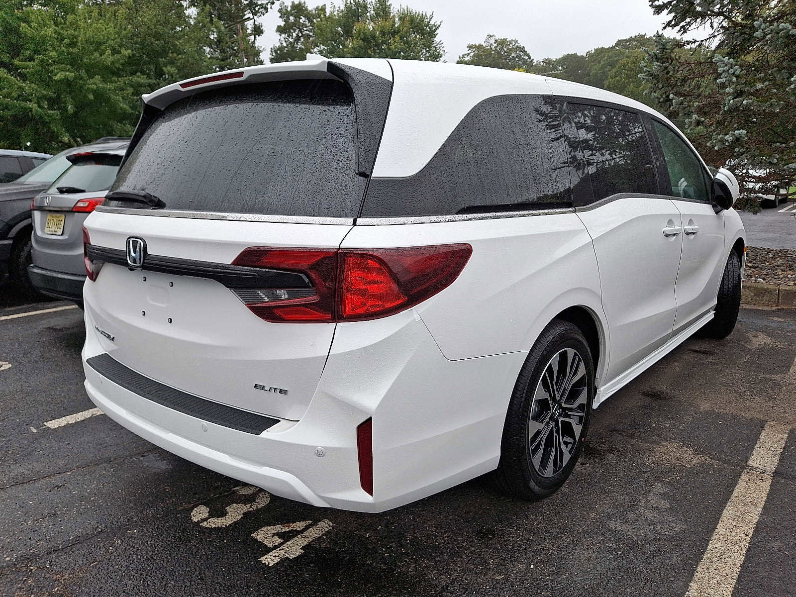 New 2026 Honda Odyssey Elite image 2