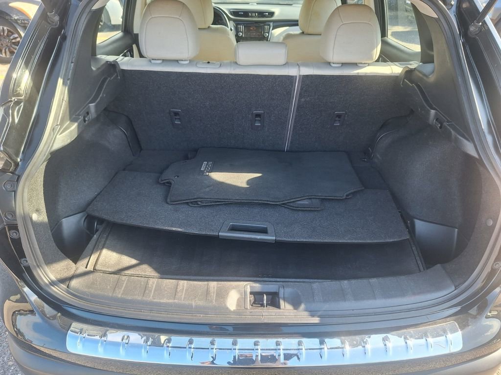 Used 2022 Nissan Rogue Sport SL image 24