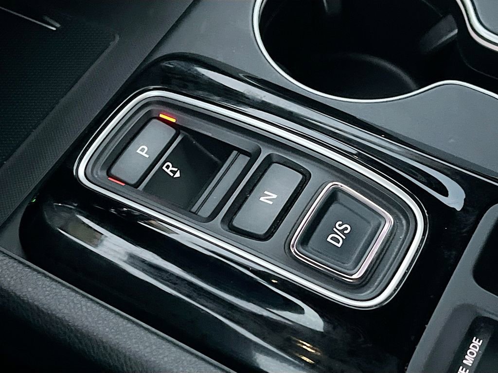 Used 2023 Honda Pilot Elite image 17