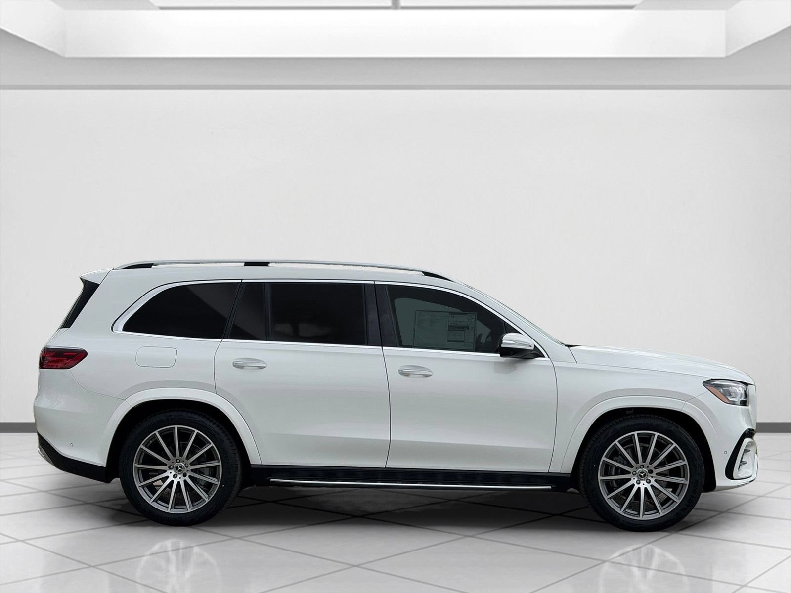 New 2026 Mercedes-Benz GLS 580 4MATIC image 2