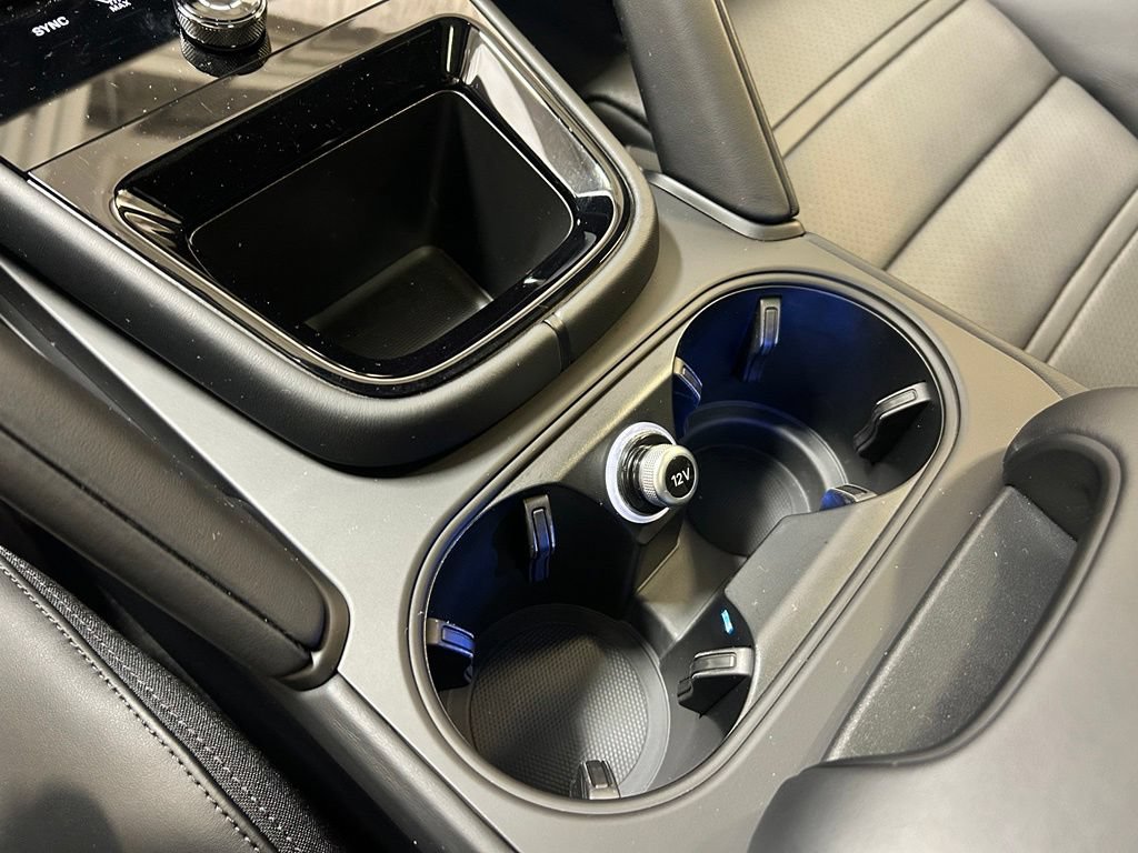 Certified 2026 Porsche Cayenne Coupe AWD/4WD image 19