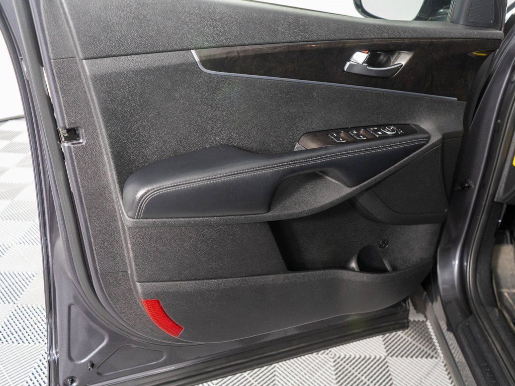 Used 2016 Kia Sorento EX image 22