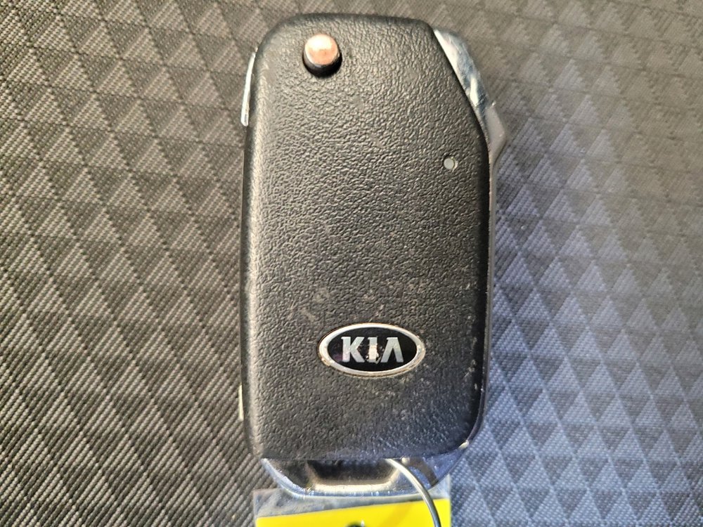 Used 2020 Kia Soul LX image 32