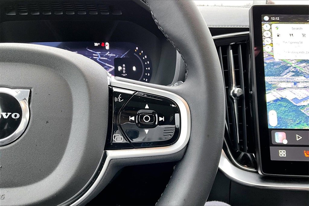 Used 2026 Volvo XC90 B5 Plus w/ Protection Package image 12