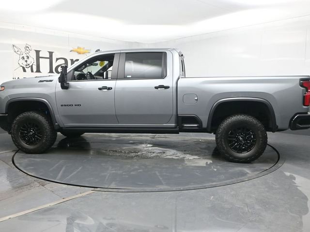 Used 2024 Chevrolet Silverado 2500 ZR2 w/ Technology Package image 51
