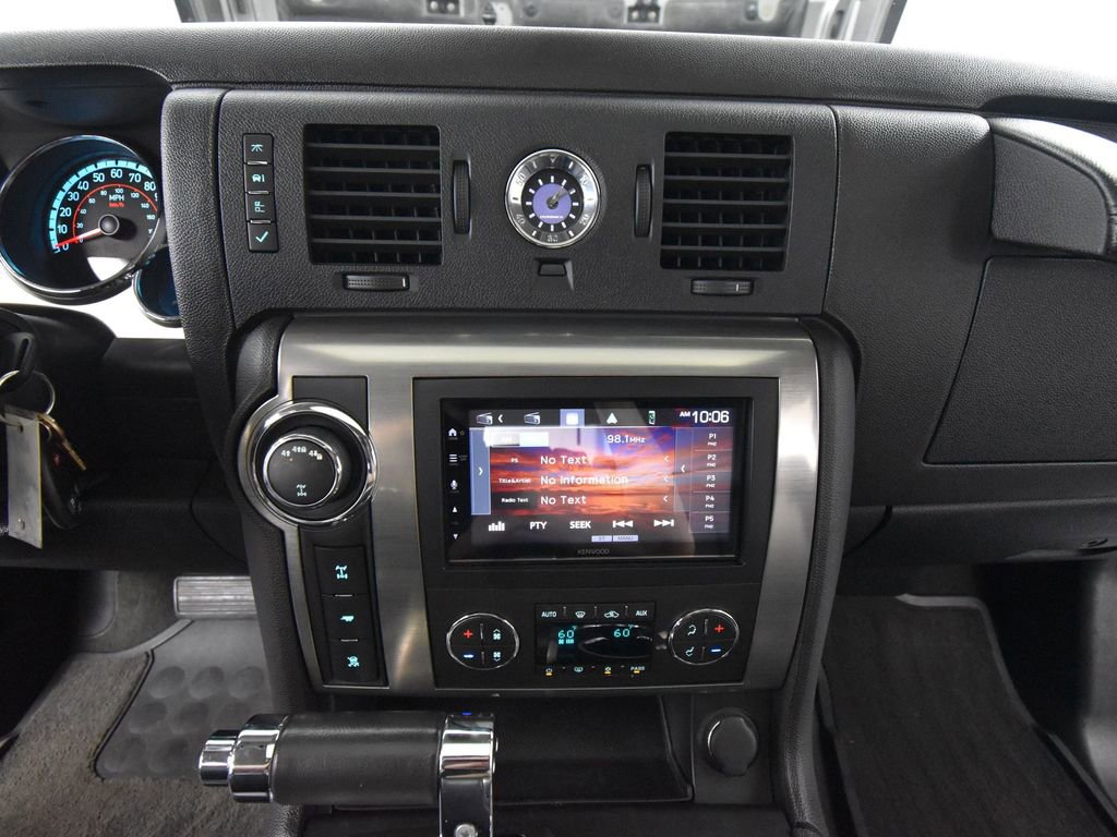 Used 2008 HUMMER H2 image 36
