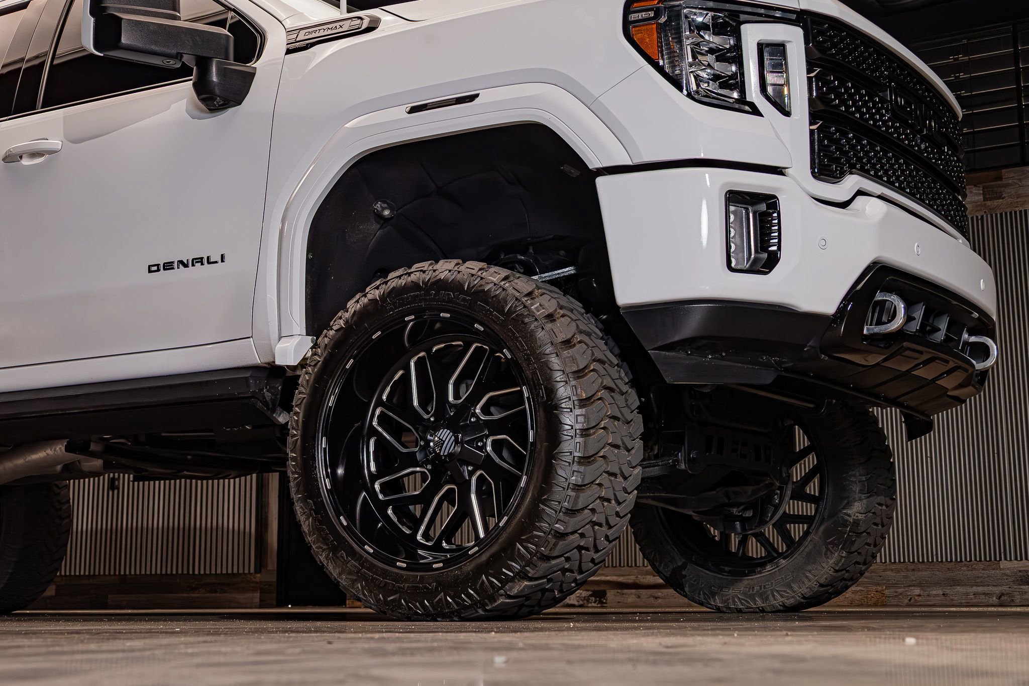 Used 2020 GMC Sierra 3500 Denali w/ Denali Ultimate Package AWD/4WD image 15