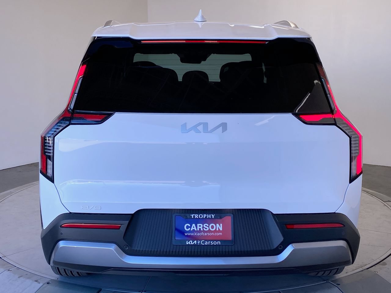 New 2026 Kia EV9 Wind AWD/4WD image 4