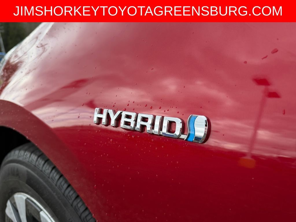 Used 2016 Toyota Prius Three FWD image 32