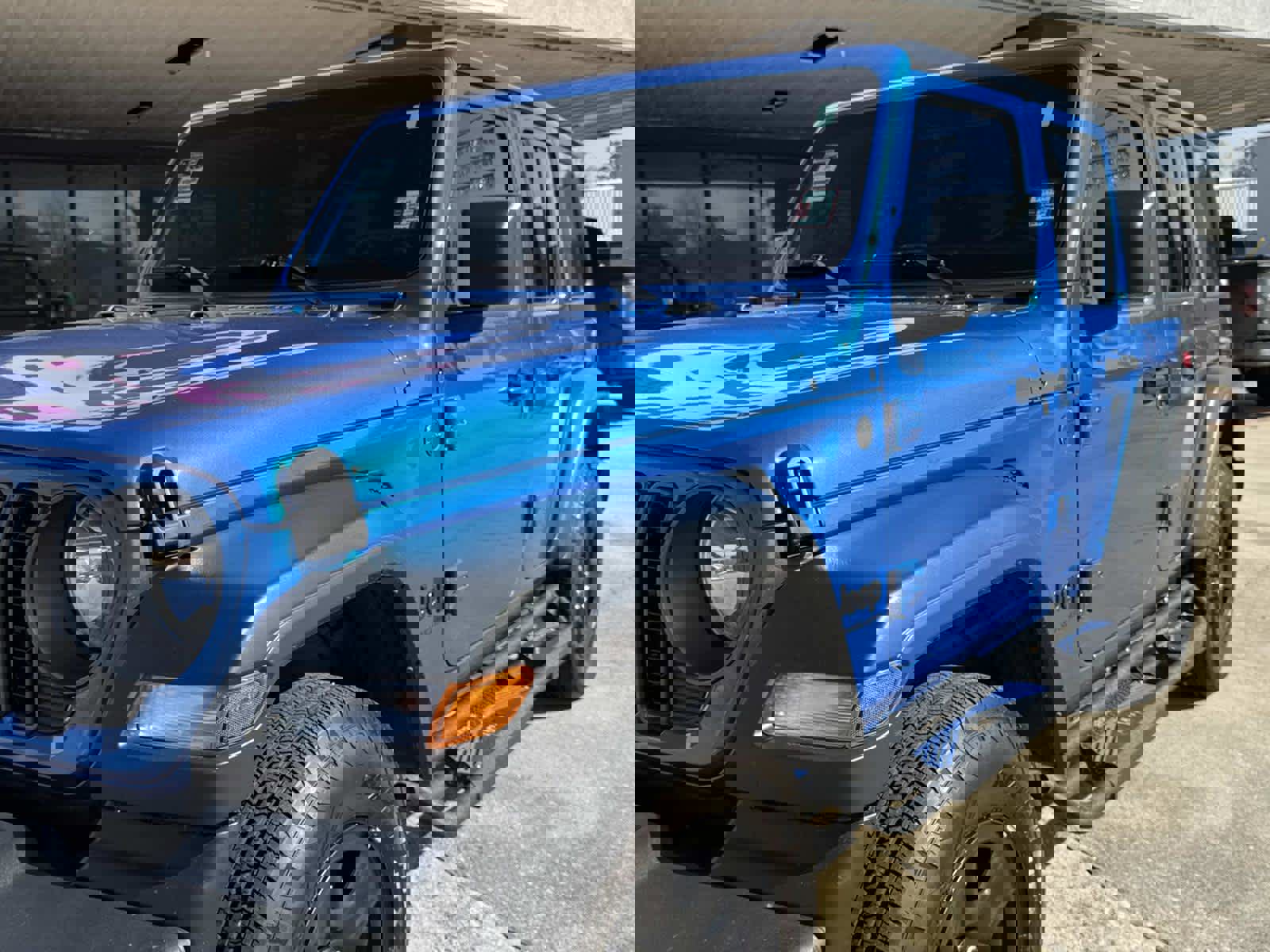 Used 2025 Jeep Wrangler Sport image 5