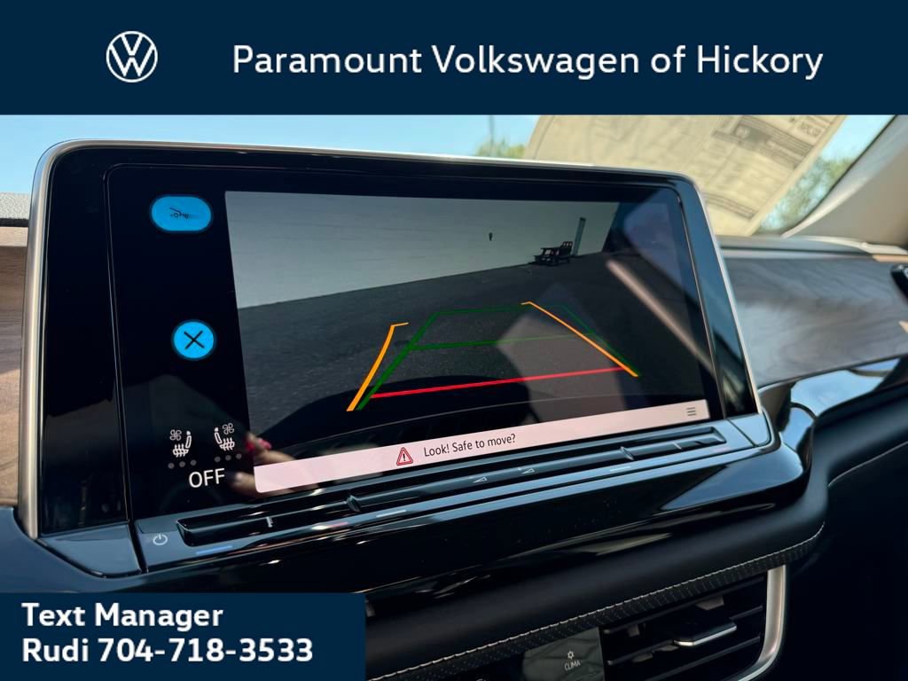 New 2026 Volkswagen Atlas SE image 11