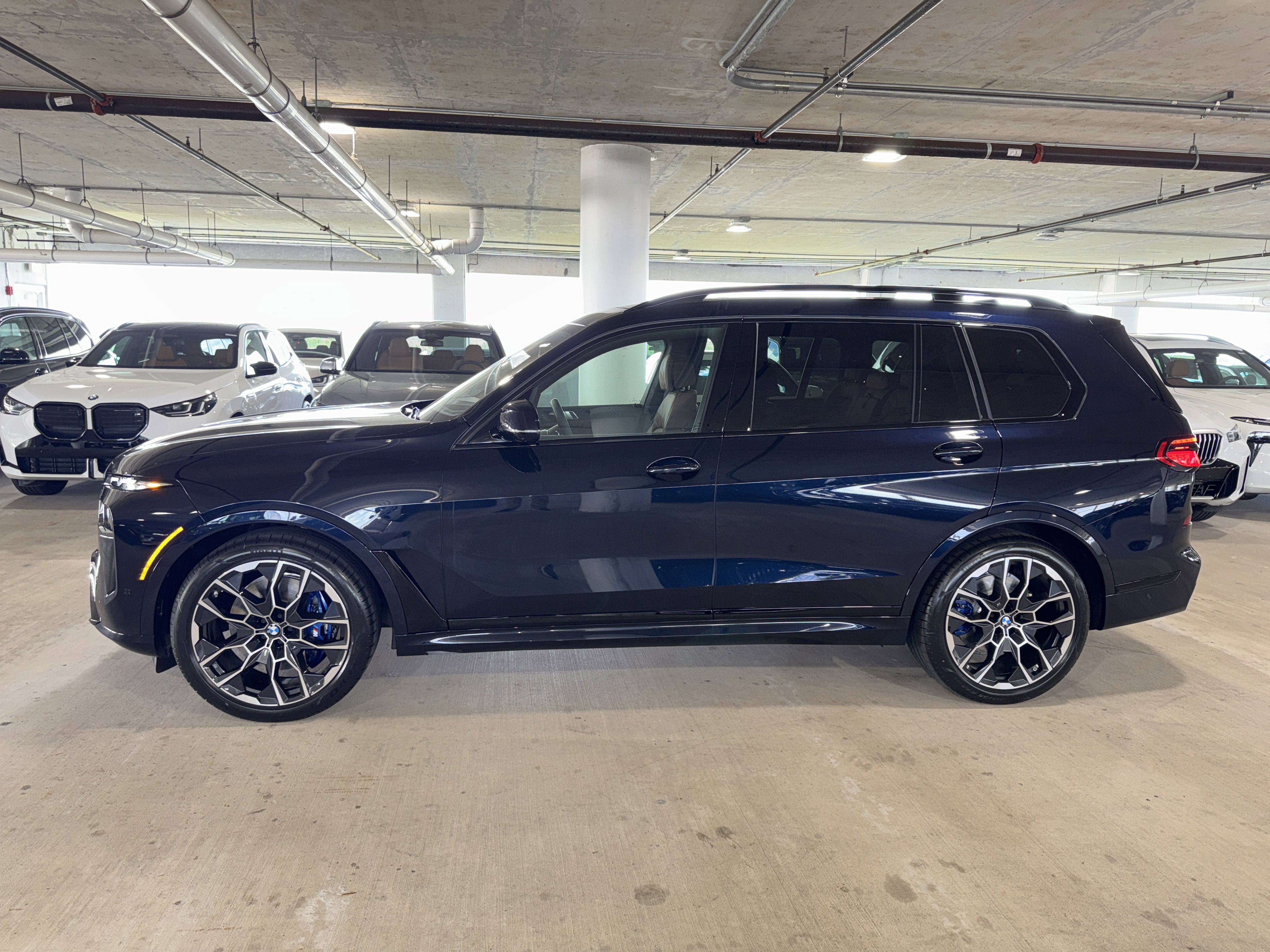 New 2026 BMW X7 xDrive40i w/ M Sport Package image 4