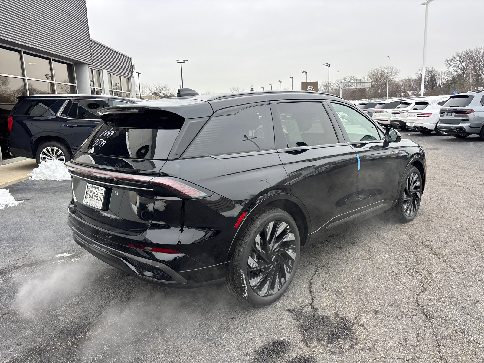 New 2026 Lincoln Nautilus Reserve w/ Jet Appearance Package image 7